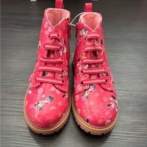 Little girl Disney boots